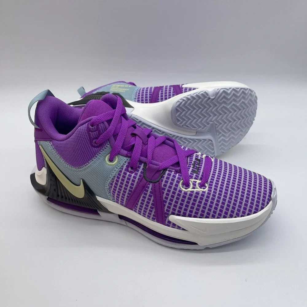 NWB Nike DM1123-500 Lebron Witness VII Men's Size 12 Basketball Shoes Sneakers
